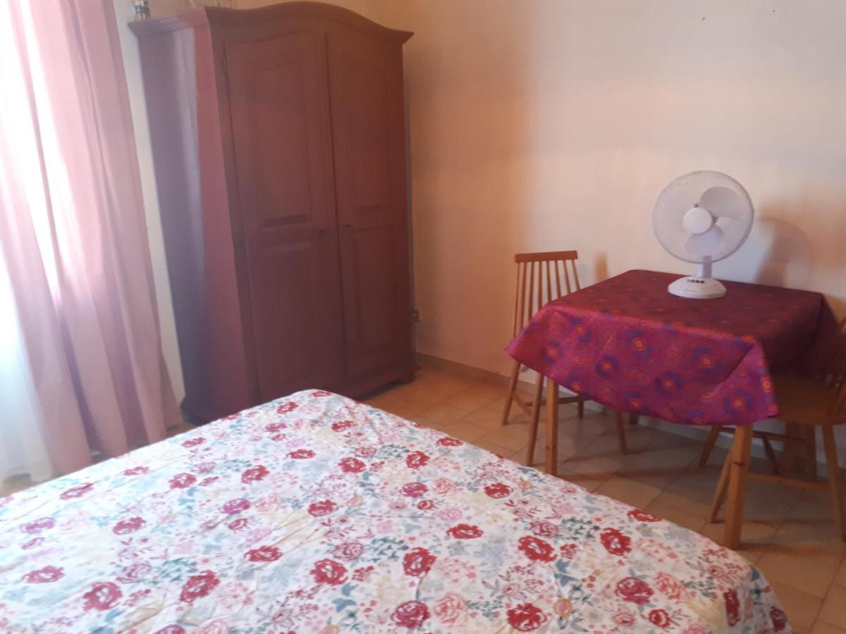 Leo'S Chambres D'Hote 阿格德 外观 照片